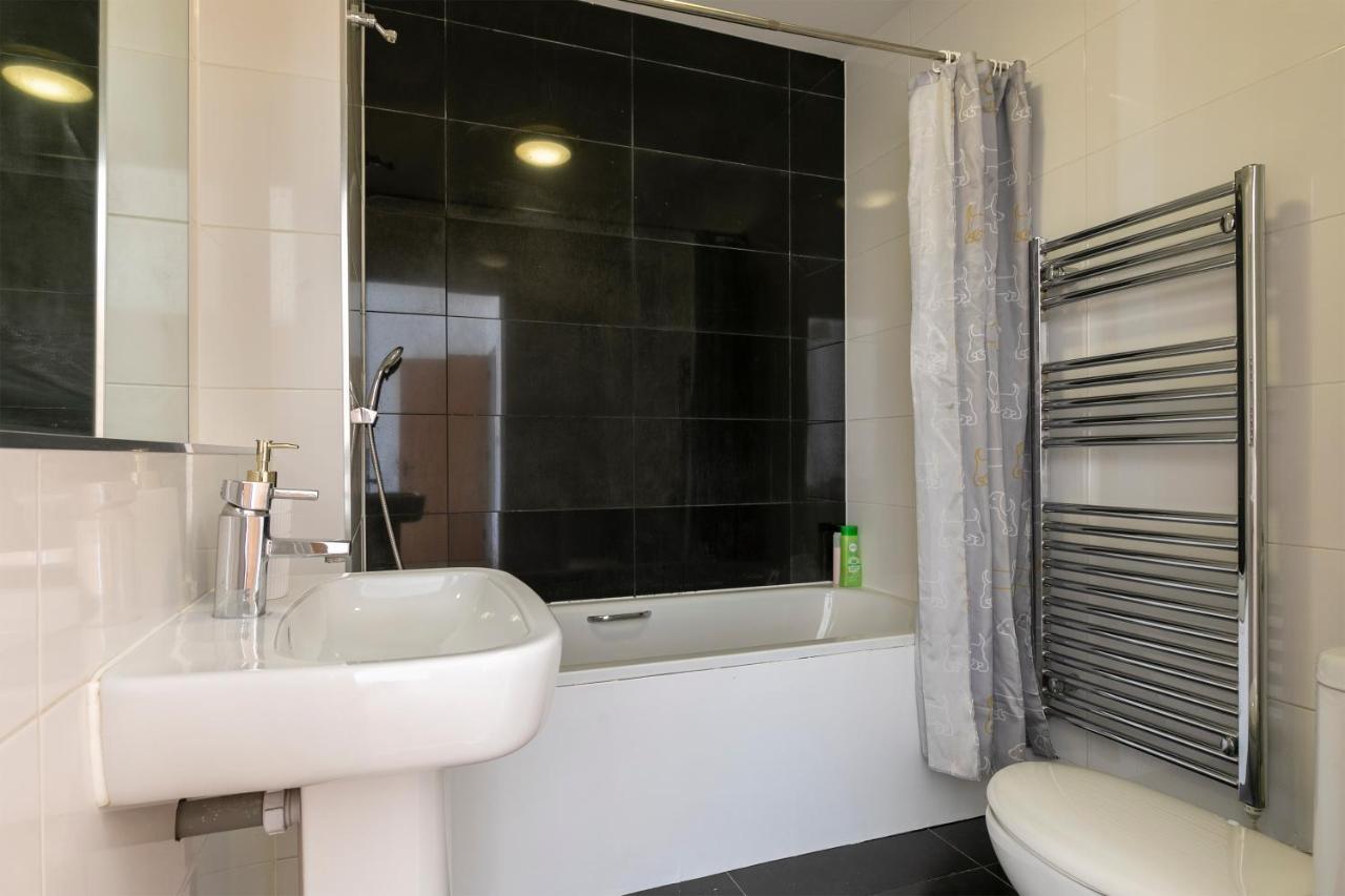 Prime Location Flats Apartment Лондон Екстериор снимка