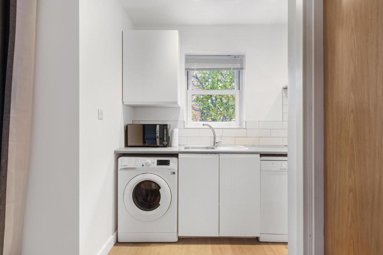 Prime Location Flats Apartment Лондон Екстериор снимка