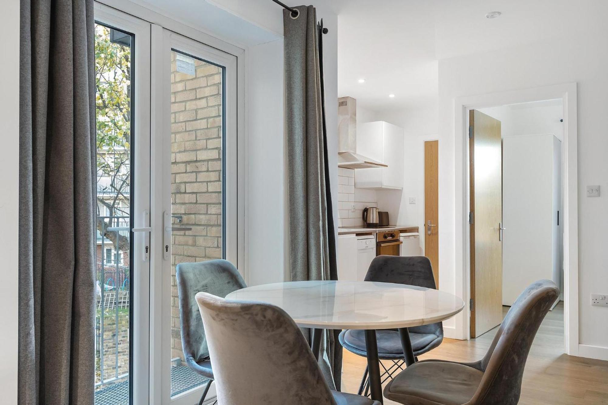 Prime Location Flats Apartment Лондон Екстериор снимка